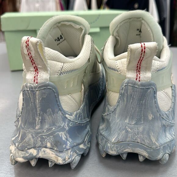 Off white sneakers - Picture 4 of 8